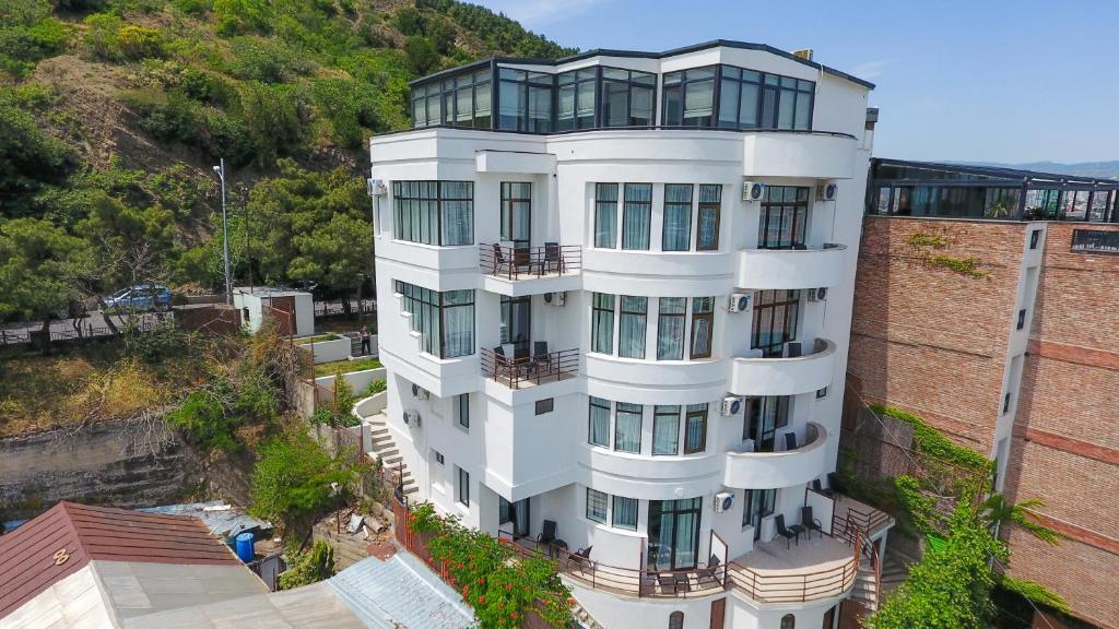 ویستا هتل Vista Hotel