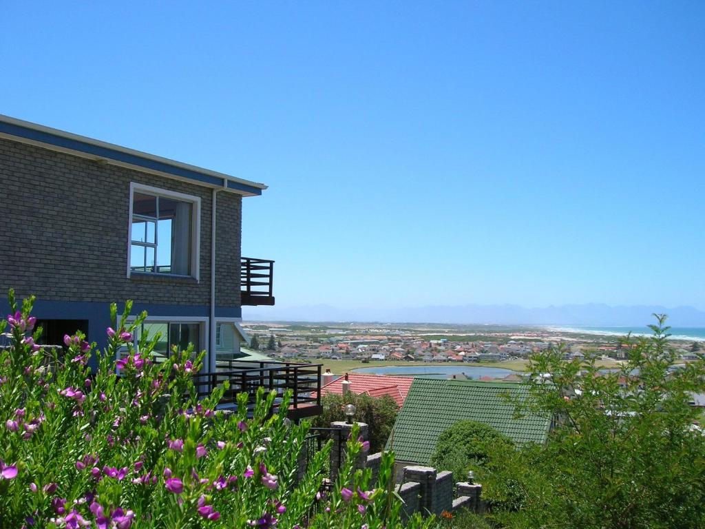 هتل بلوباتل گست هاوس - Bluebottle Guesthouse