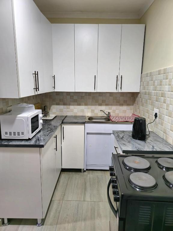 هتل پش لاین گست هاوس یونیت 1 Peshline Guest House Unit 1