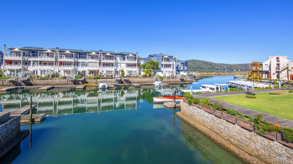 Thesen Island Holiday House