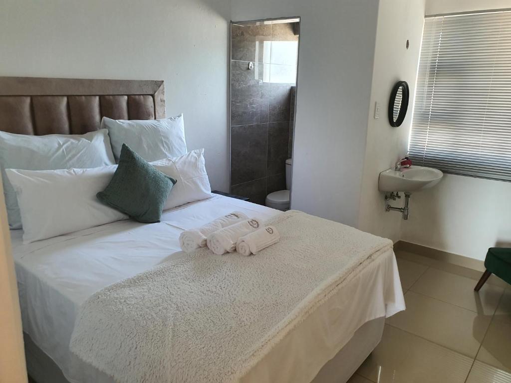 BF Dlamini Guesthouse