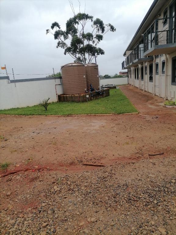 BF Dlamini Guesthouse