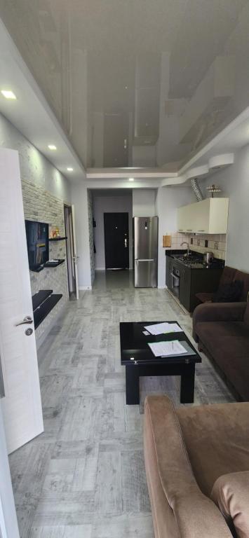 هتل آپارتمان پیروسمنی - apartament pirosmani