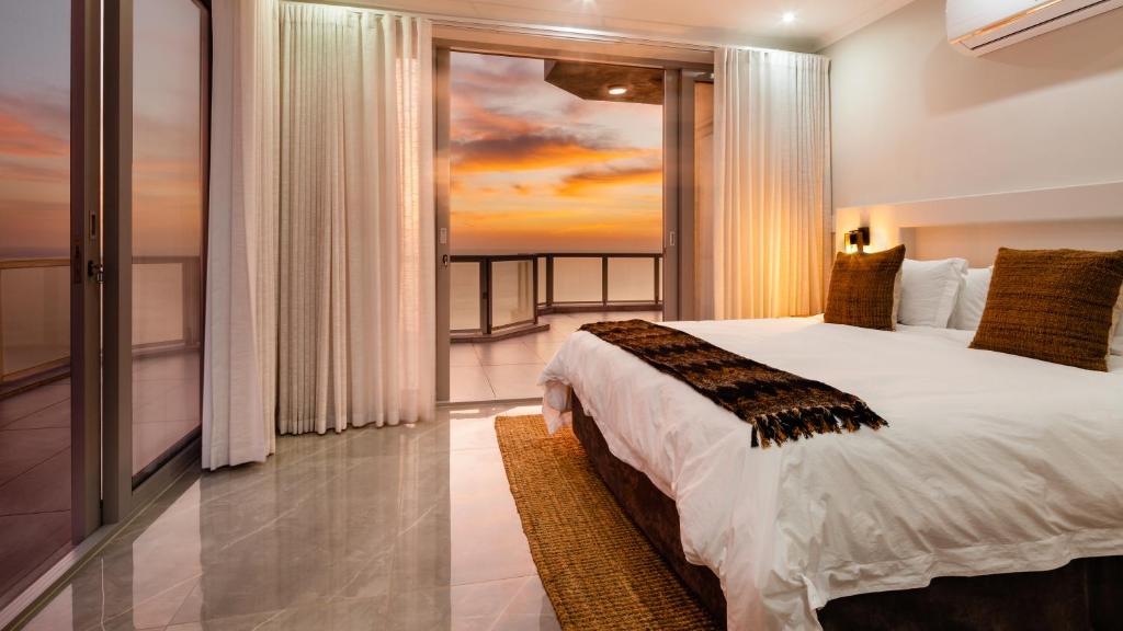 هتل بیچفرانت پنت هاوس بالیتو - Beachfront Penthouse Ballito