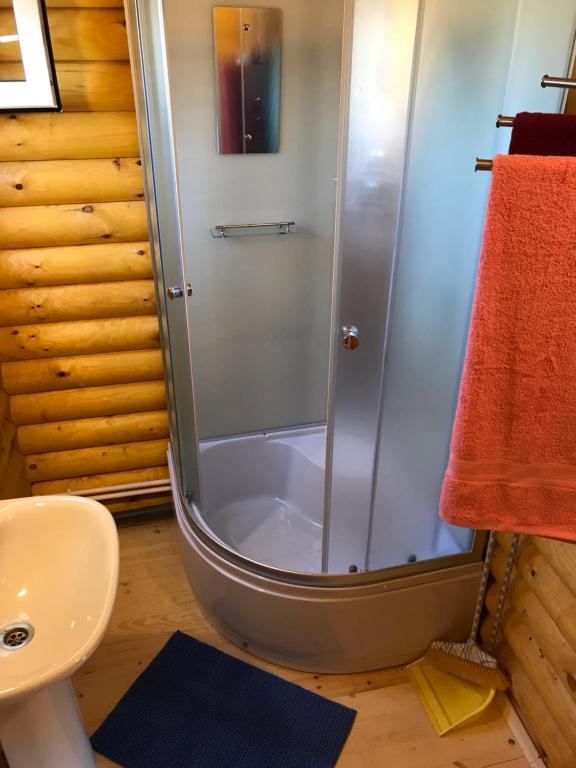هتل گست هاوس سِمیینی Guest House Semeyniy هتل گست هاوس سِمیینی Guest House Semeyniy