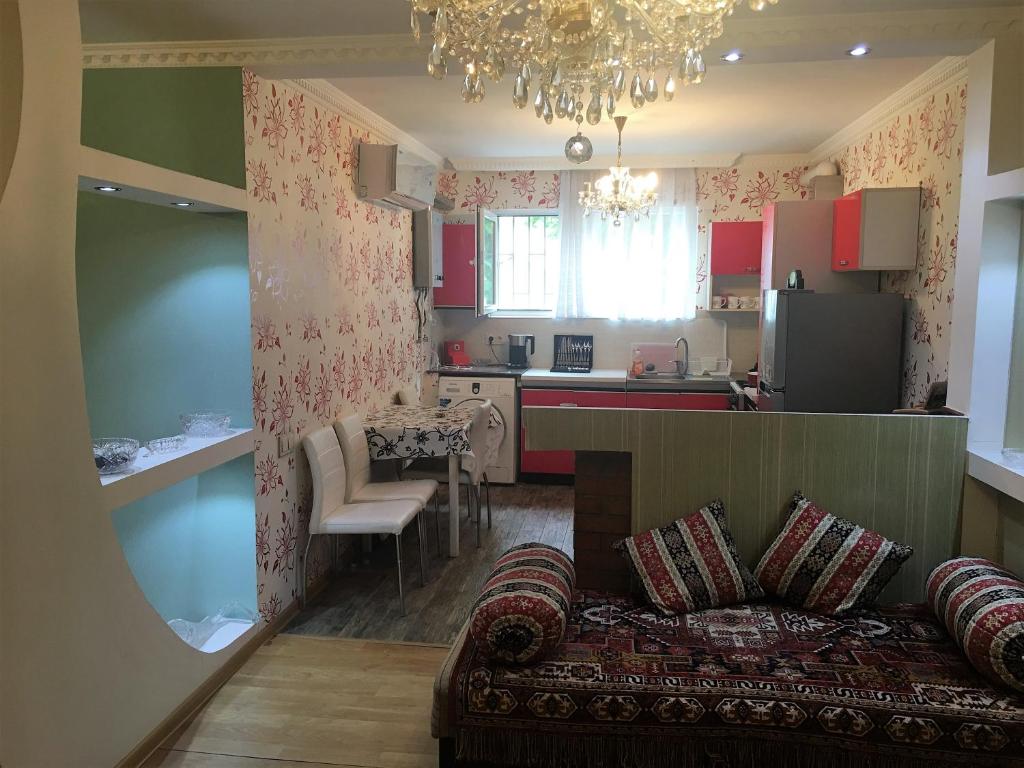 هتل مادرن گست هاوس - Modern Guest House