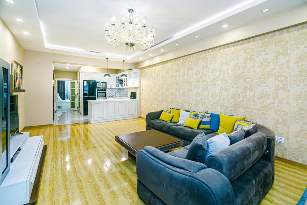هتل ازور رزیدنت آپارتمانز - Azure Resident Apartments