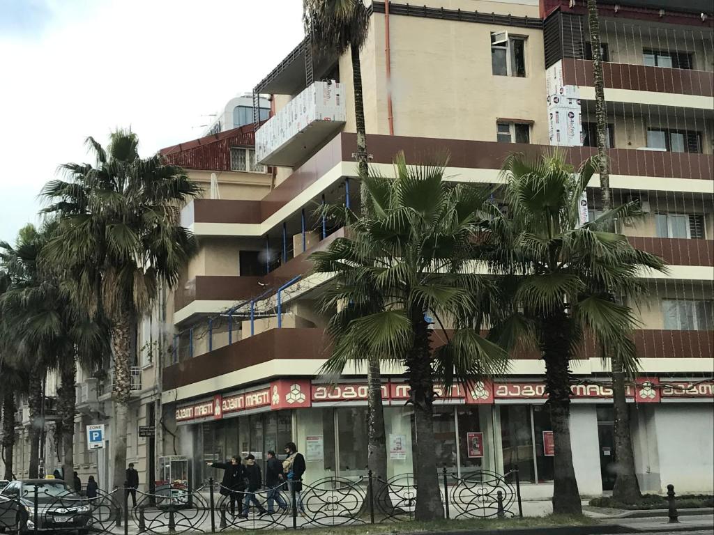 هتل کاسا نپتون این اولد باتومی - CASA NEPTUN in OLD BATUMI