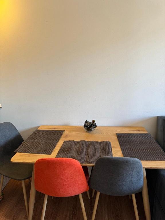 هتل آپارتمنت این باکرانی مگزاوریبی - Apartment in Bakuriani Mgzavrebi