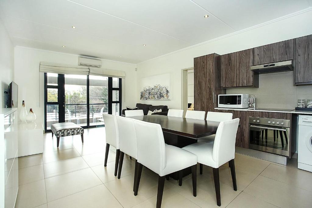 هتل ذ ادیسه لایف استایل کامپلکس مورنینگ ساید - 2 بی آر - The Odyssey Lifestyle Complex Morningside - 2 BR