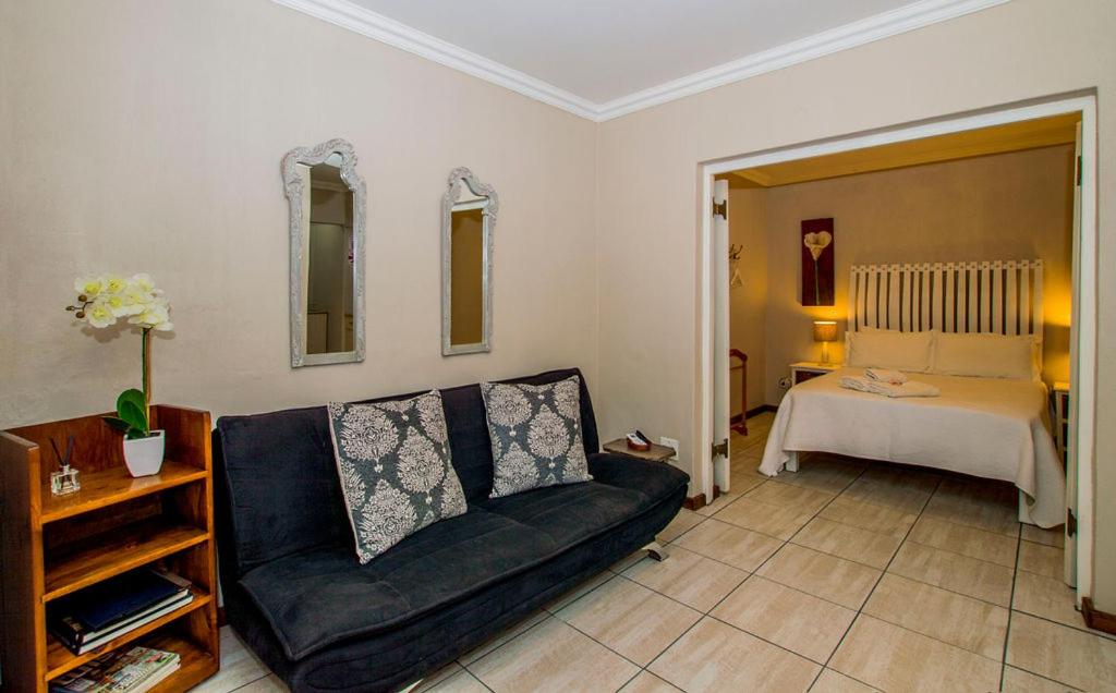 Ladera - Vista Self-catering Guesthouse