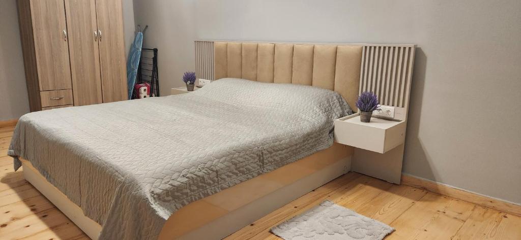 هتل فرندز - یور کُزی آپارتمان این د سنتر - Friends - Your Cosy Apartment in the Center