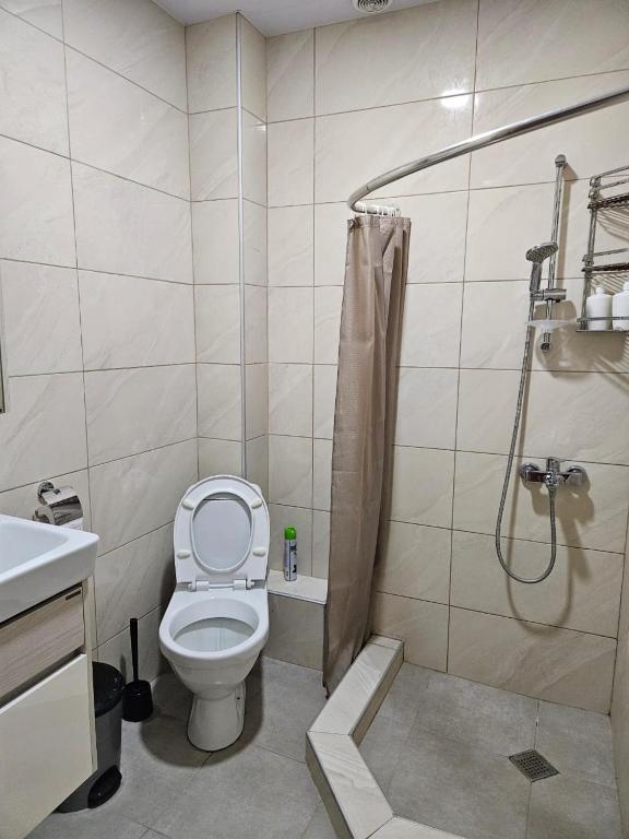هتل یورکی ویلاژ تاون هاوس - Ureki Village townhouse