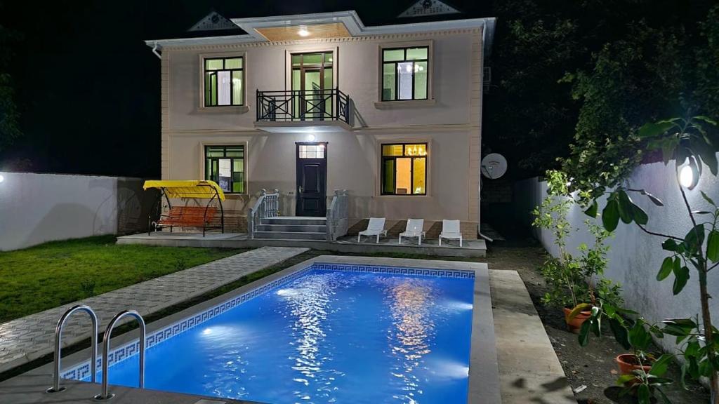 هتل ویلا این د سنتر Villa in the center