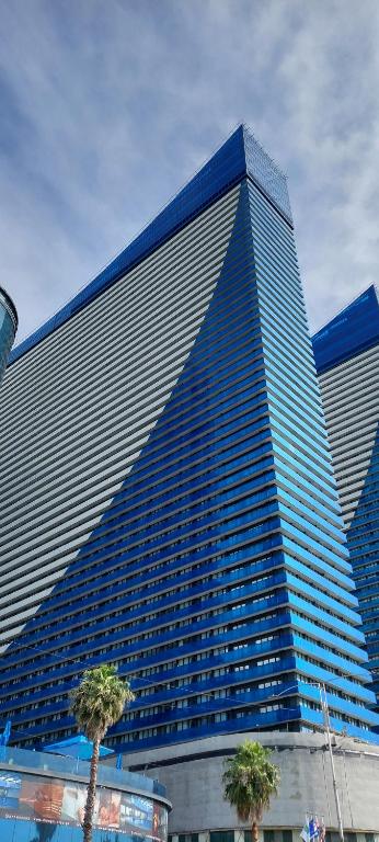 هتل اوربی شیدز آف بلو - Orbi Shades of Blue