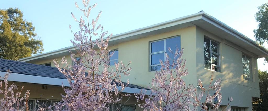 هتل دوربانویل پلیس - 3 بد روم آپارتمان Durbanville Place - 3 bedroom apartment