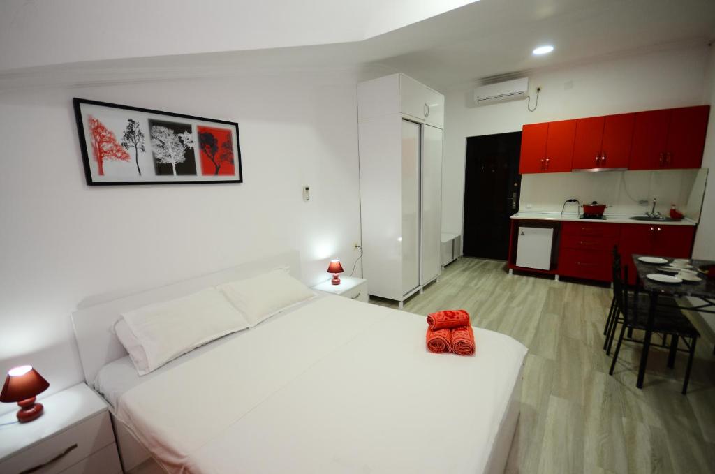 آپارت‌هتل مای هوم - ApartHotel My Home