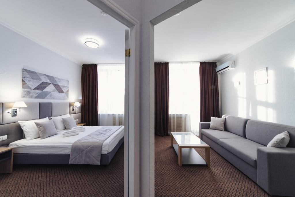 IzhHotel