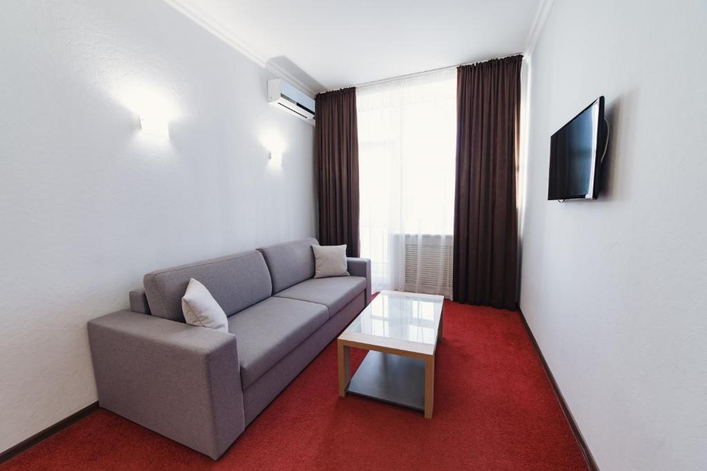IzhHotel