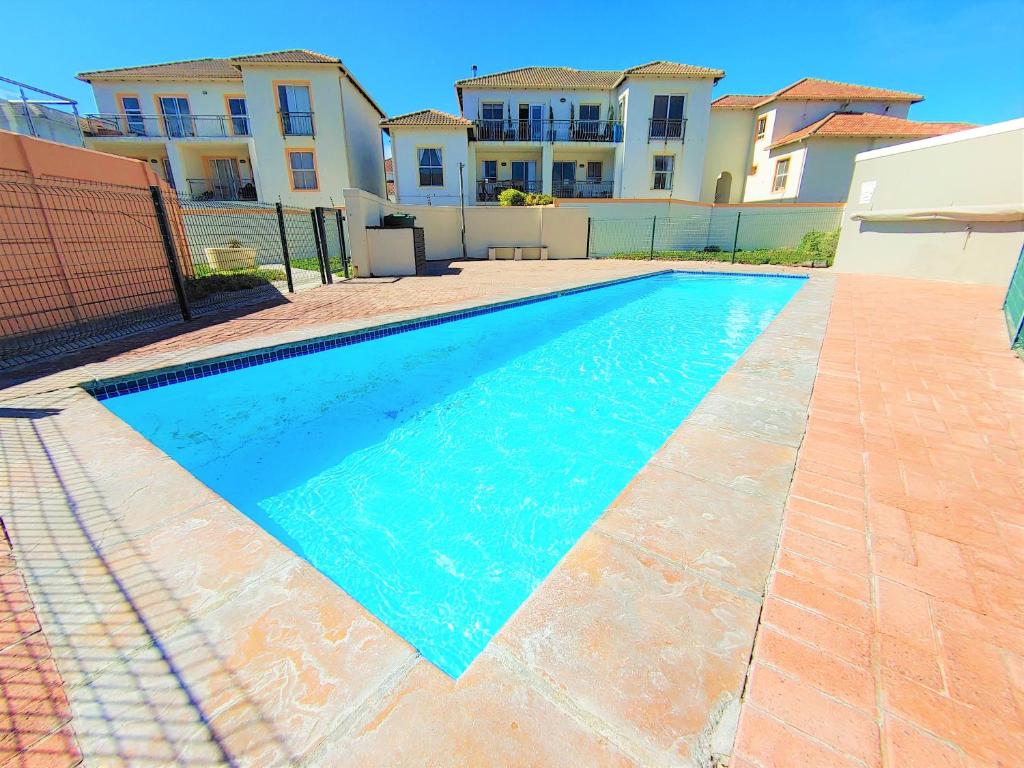 هتل بیچ‌ساید مویزنبورگ آپارتمانز - Beachside Muizenberg Apartments