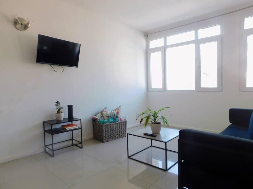 هتل کیئرم 66 - سنترال سیتی لیوینگ - Keerom 66 - Central City Living