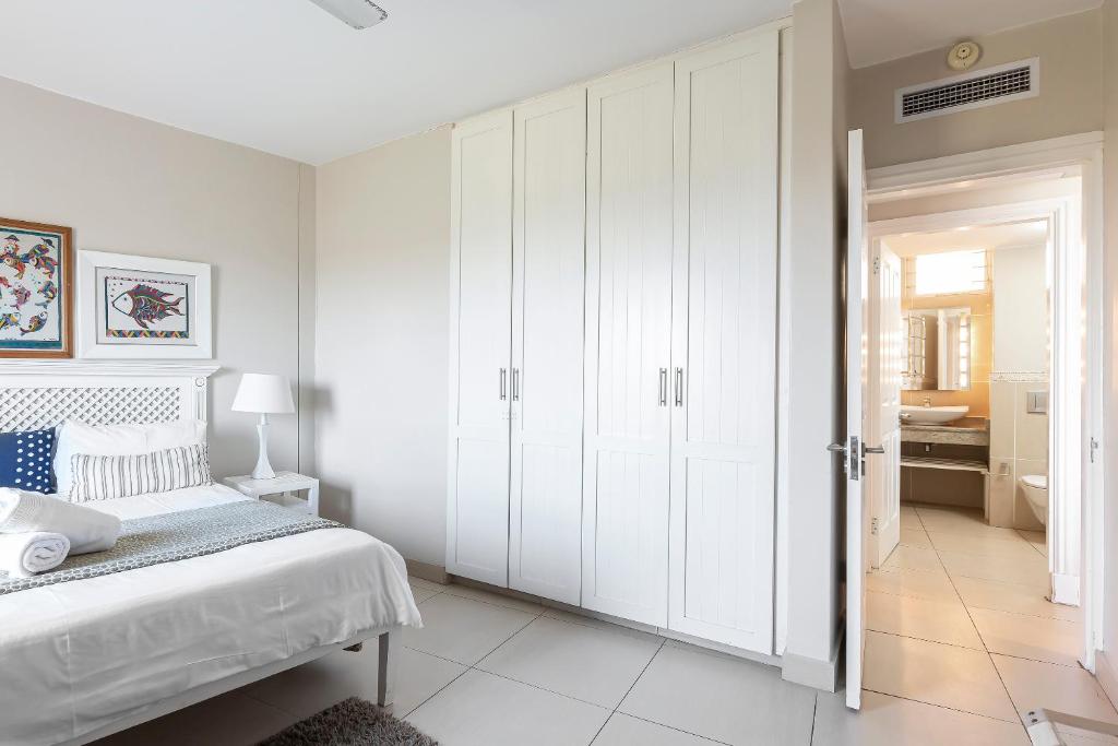 هتل بریکرز 330 بای تاپ دیستینیشنز رنتالز - Breakers 330 by Top Destinations Rentals