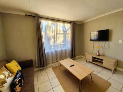 هتل واترفال سلف کترینگ - Waterfall Self-catering