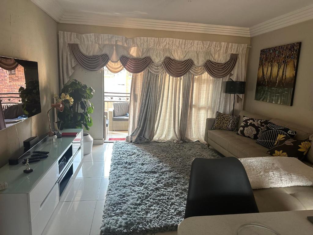 هتل راونزوود میوز - Ravenswood Mews