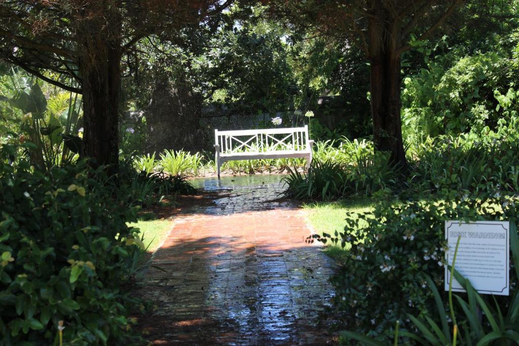 Vredenburg Manor House