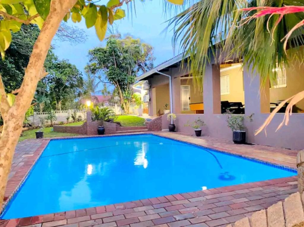 هتل لیستوز گست هاوس - Listos Guest House