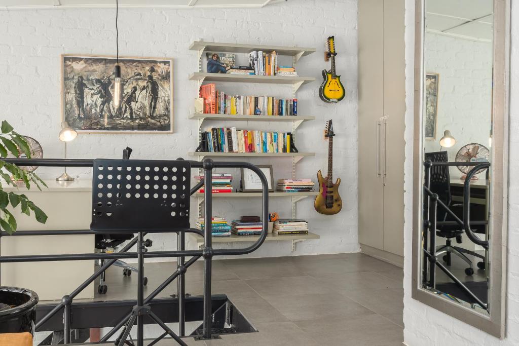 هتل وستساید استودیوز 309 - Westside Studios 309