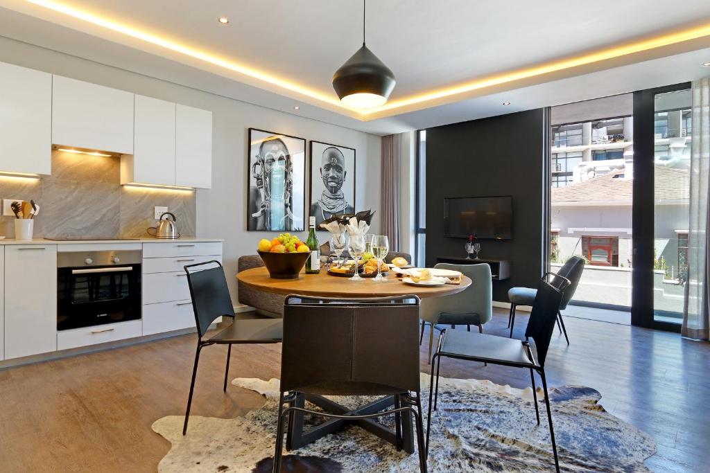 هتل چلسا لاکچری سوئیتس بای توتال‌استی - Chelsea Luxury Suites by Totalstay