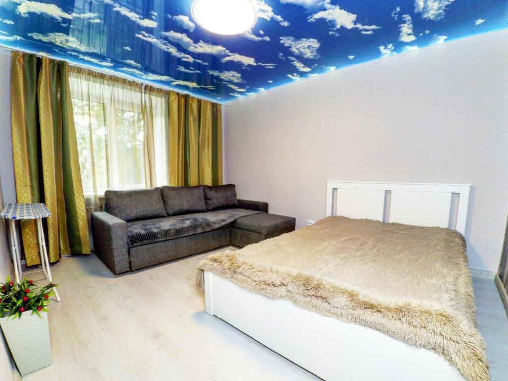 Трехкомнатные апартаменты в центре