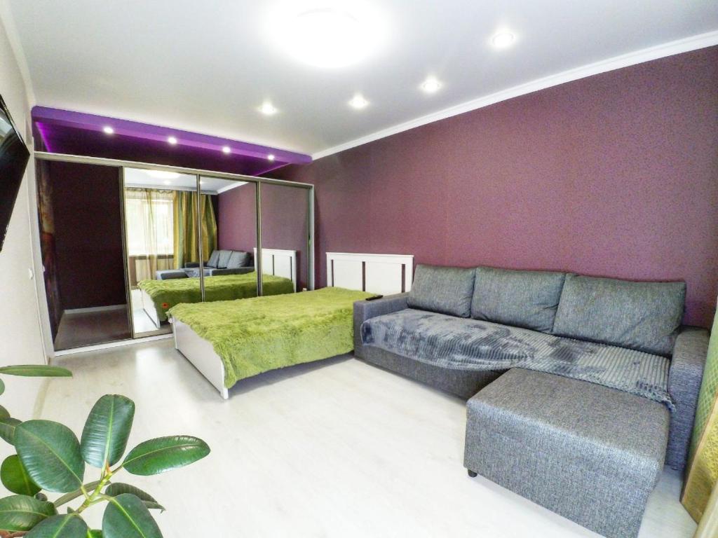 Трехкомнатные апартаменты в центре