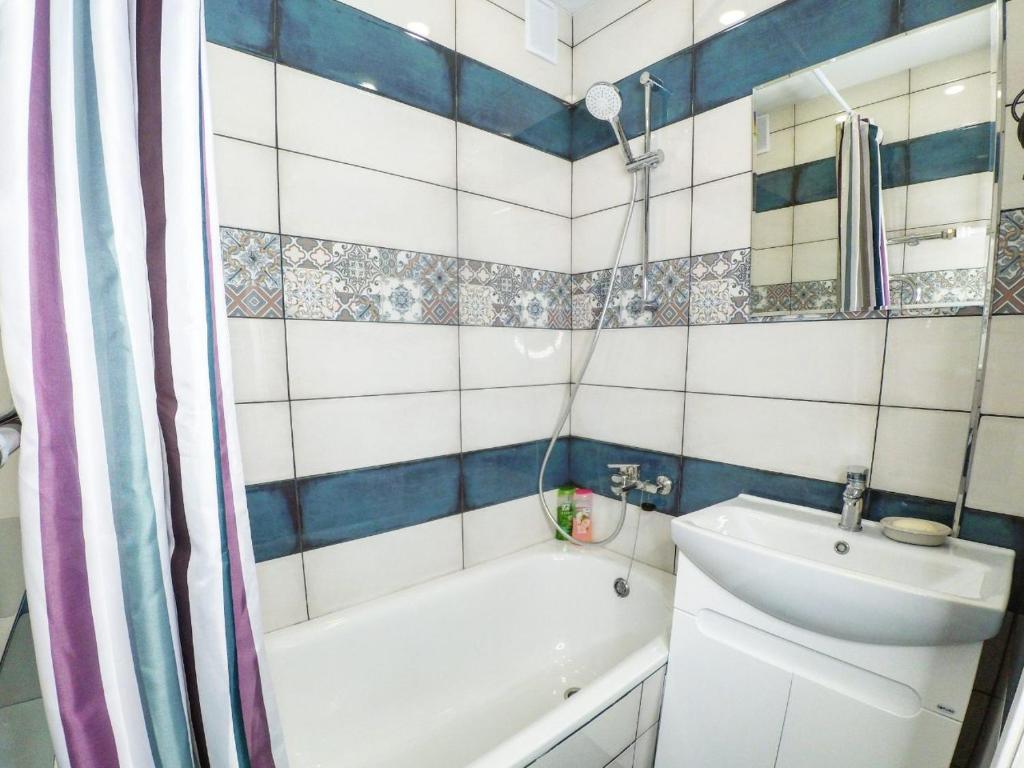 Трехкомнатные апартаменты в центре