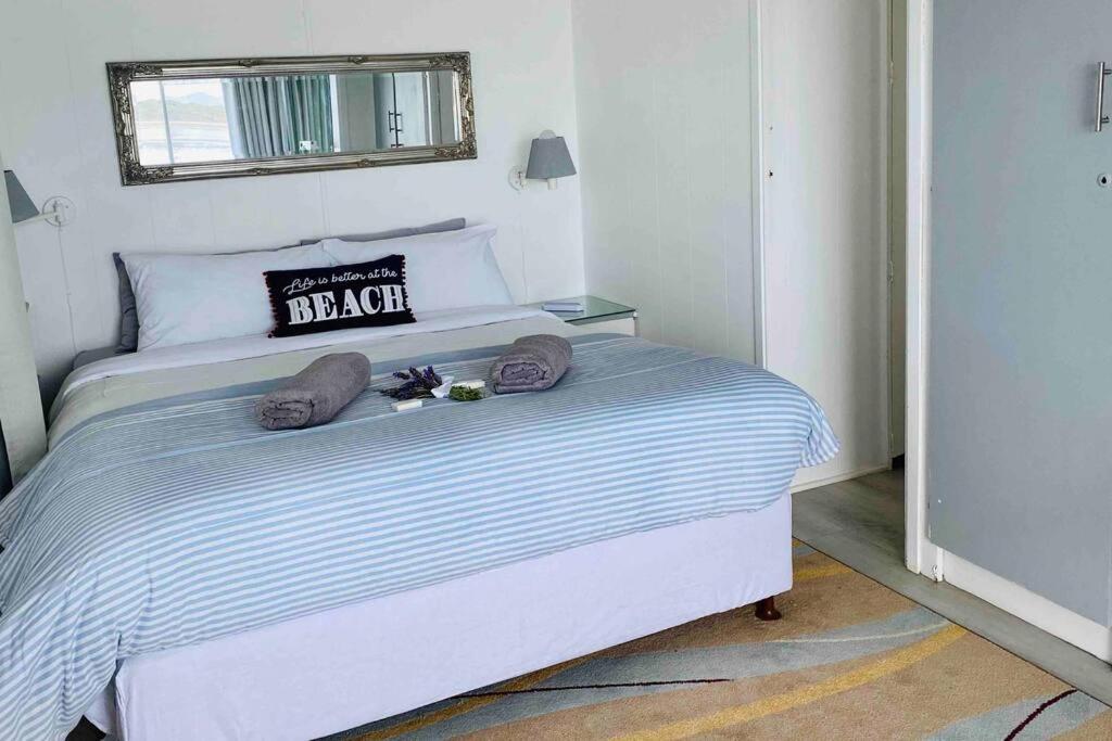 Hermanus Whale Capital - Lagoon & Sea view