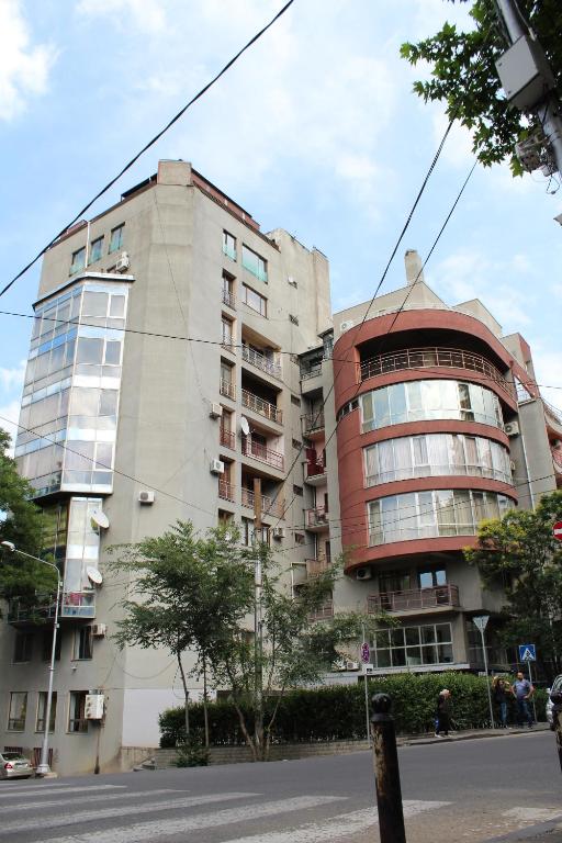 هتل آپارتمان آن جیا چانتوریا 5 - Apartment on Gia Chanturia 5