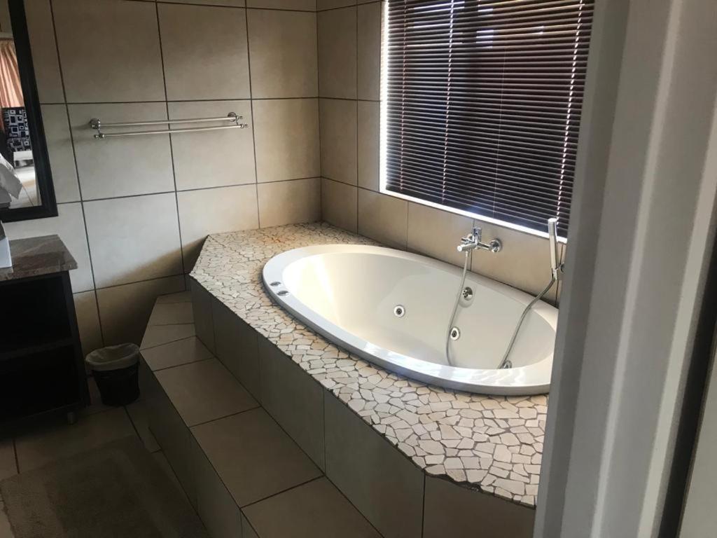 Fairview Guest House Hartswater