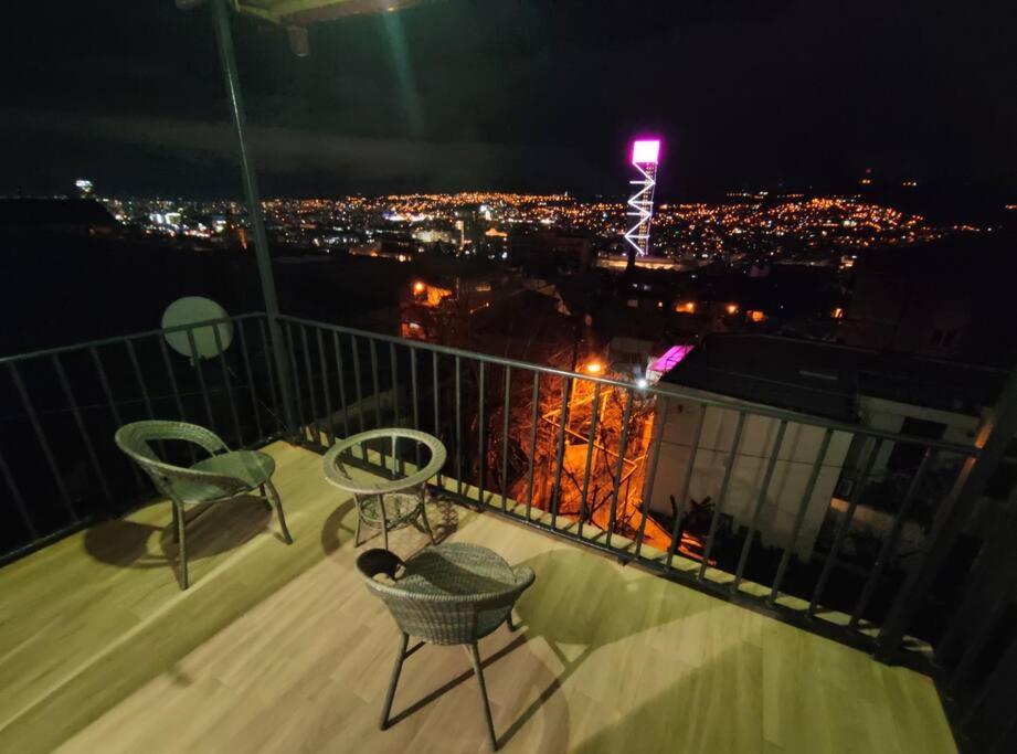 هتل لوکاز آپارتمنت این اولد تبیلیسی - Luca's Apartment in old tbilisi