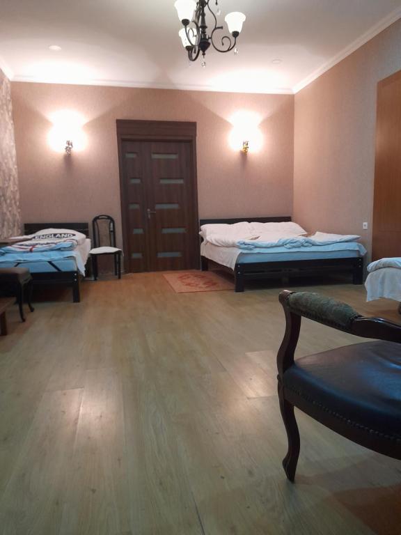 هتل هستوری کال اپارتمان این سیتی سنتر (اولد تیبیلیسی) - Historical apartment in city center (old Tbilisi)