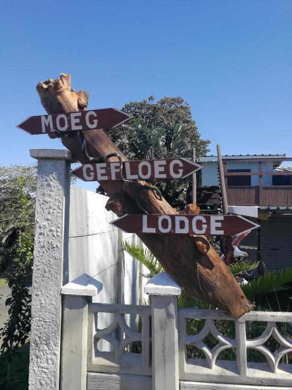 Moeg Geploeg Lodge (Apartment), Port Shepstone (South Africa) Deals
