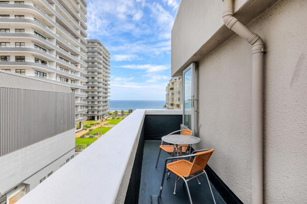 هتل بکاپ-پاور ترندی 2 بد بالکنی آپارتمان - Backup-Power Trendy 2 Bed Balcony Apartment