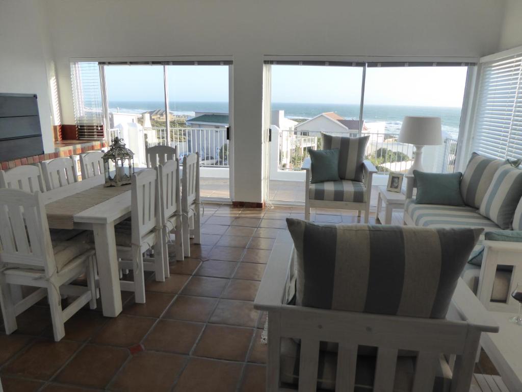 Seaview Villa (Vacation Home), Yzerfontein (South Africa) Deals