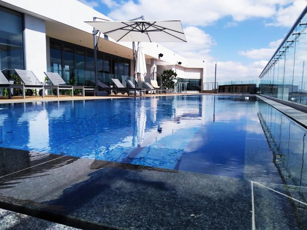 هتل تریلوجی آپارتمنت - سفیر گلد - Trilogy Apartment - Sapphire Gold