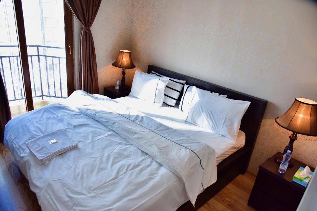 هتل آدن آپارتمنتس - Aden Apartments