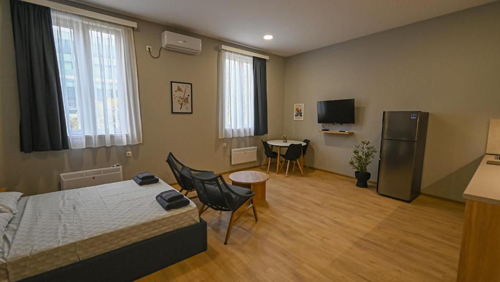 هتل بیگ استودیو اپت. آن لیبرتی اسکوئر - Big studio apt.on Liberty Square