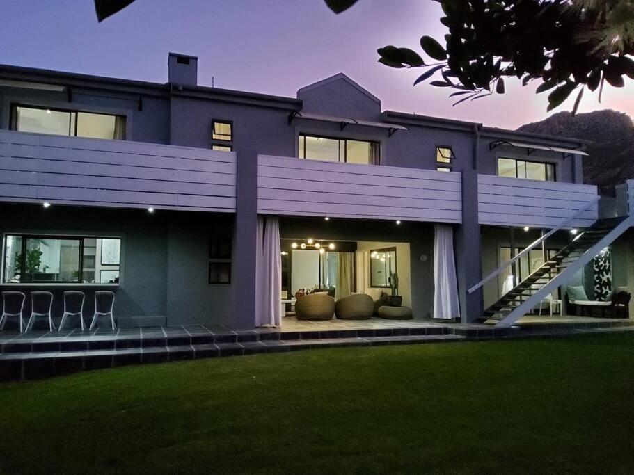 هتل هاوس کوپر (انتییر هاوس) House Cooper (Entire House)