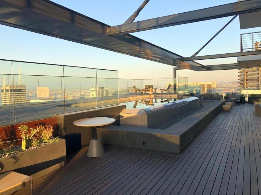هتل اکسکویزیته 16 آن بری آپارتمان - Exquisite 16 on Bree Apartment