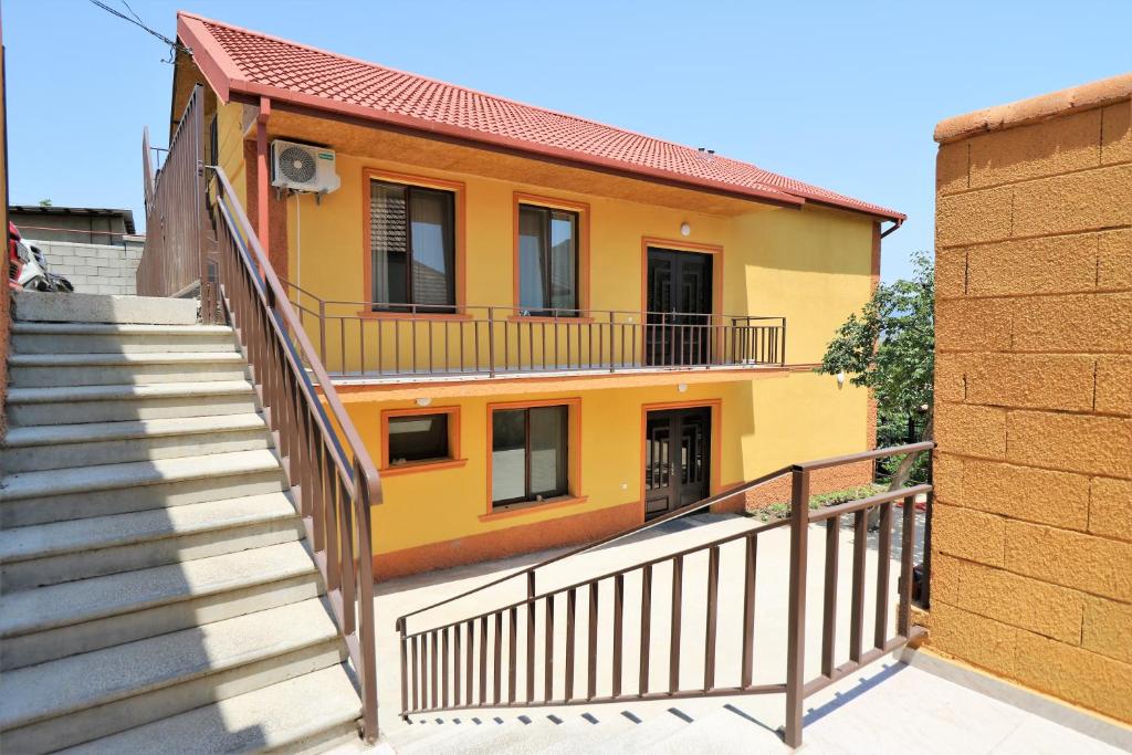 هتل ویلا جیو Villa Gio