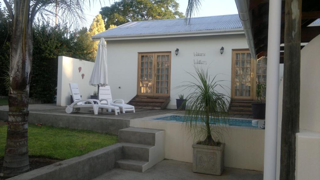 هتل بی اند بی آن چرچ B&B on Church